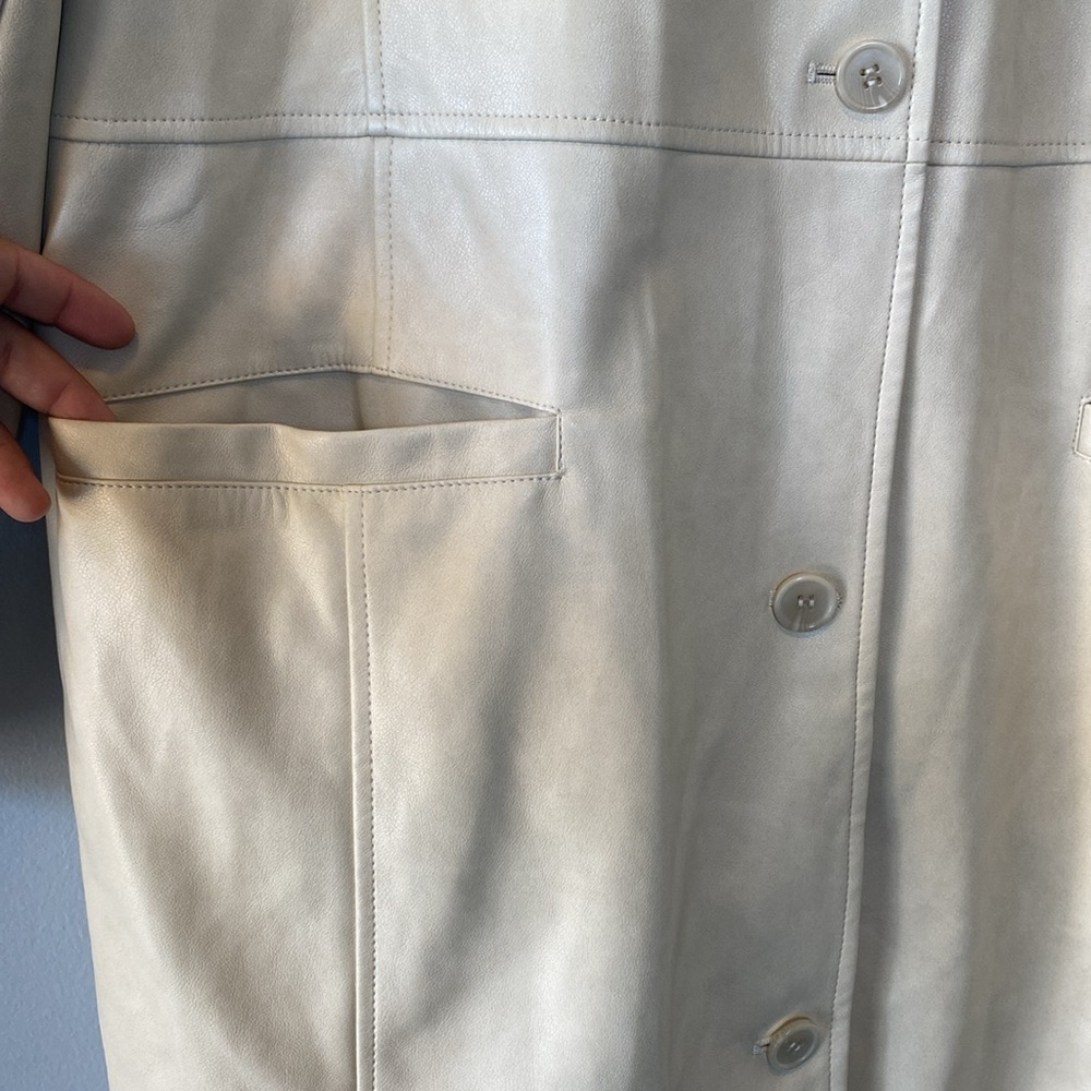 UO Vegan Leather Trench NWT Women’s XXL Ivory Tessa Neutral Longline Coat - Picture 5 of 17